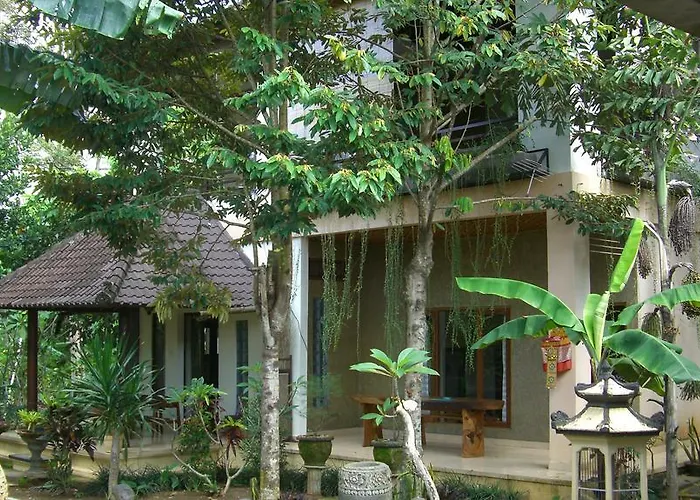 Pensión Bali 68 4*