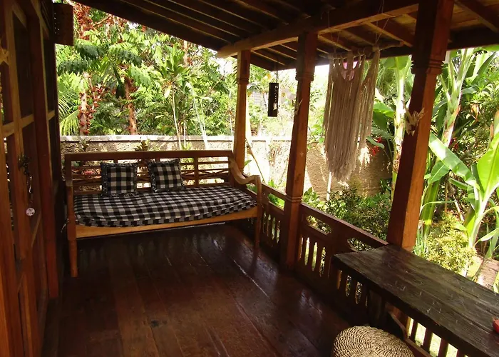 Bali 68 Pensión
